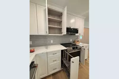15 Mount Auburn St, Hopkinton, MA 01748 - Photo 3