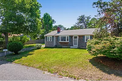 43 Dartmouth Road, Dennis, MA 02670 - Photo 3