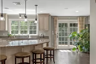 92 Cross St, Marshfield, MA 02050 - Photo 11