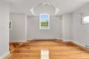 43 Sherman St, Foxboro, MA 02035 - Photo 9