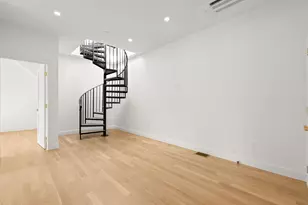 27 Shepard St, Boston, MA 02135 - Photo 33