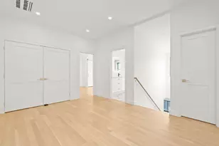 27 Shepard St, Boston, MA 02135 - Photo 25