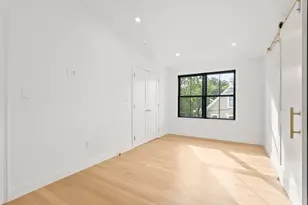 27 Shepard St, Boston, MA 02135 - Photo 37