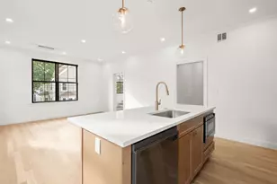 27 Shepard St, Boston, MA 02135 - Photo 11