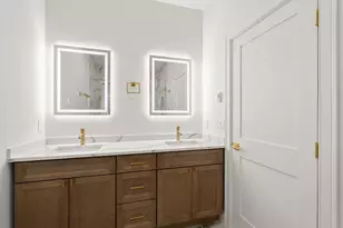 27 Shepard St, Boston, MA 02135 - Photo 21