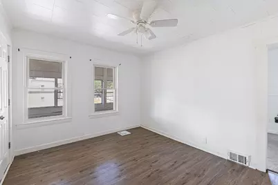9 Martel St, Fitchburg, MA 01420 - Photo 17