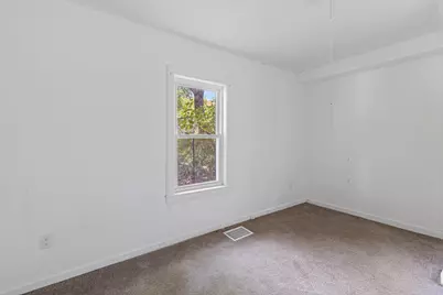9 Martel St, Fitchburg, MA 01420 - Photo 15