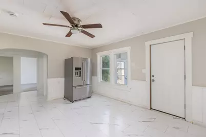 9 Martel St, Fitchburg, MA 01420 - Photo 5