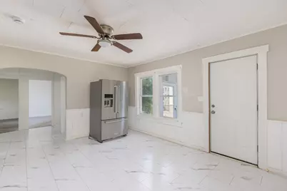 9 Martel St, Fitchburg, MA 01420 - Photo 5