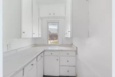 9 Martel St, Fitchburg, MA 01420 - Photo 9
