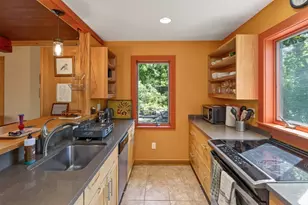 19 Llewellyn Way, Edgartown, MA 02539 - Photo 27