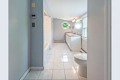 253 Central St, Hudson, MA 01749 - Photo 27