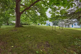 253 Central St, Hudson, MA 01749 - Photo 35