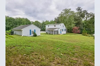 253 Central St, Hudson, MA 01749 - Photo 3