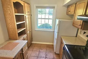 2003 Windsor Dr, Framingham, MA 01701 - Photo 5