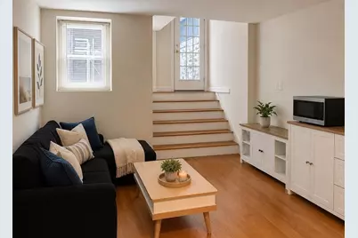 28 Phillips St #M, Boston, MA 02114 - Photo 3