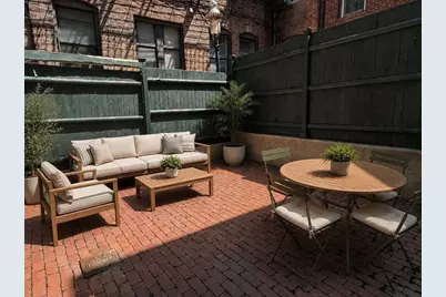 28 Phillips St #M, Boston, MA 02114 - Photo 1
