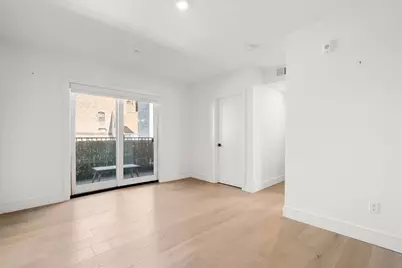 321 W Broadway #1, Boston, MA 02127 - Photo 17