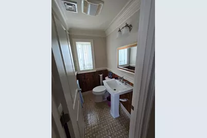 4 Hammond St, Wareham, MA 02532 - Photo 11