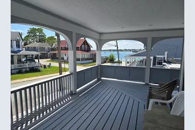 4 Hammond St, Wareham, MA 02532 - Photo 3