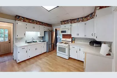 57 Buttrick Ave, Fitchburg, MA 01420 - Photo 11