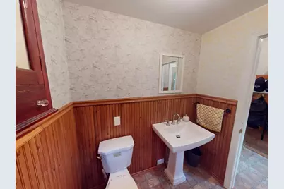 57 Buttrick Ave, Fitchburg, MA 01420 - Photo 9