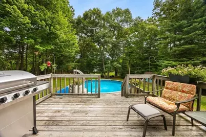 32 Maria Ln, Taunton, MA 02780 - Photo 9
