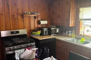 95 Augustine St, Brockton, MA 02301 - Photo 5