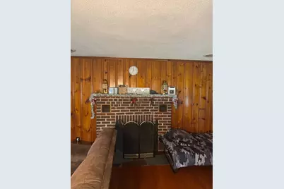 95 Augustine St, Brockton, MA 02301 - Photo 15