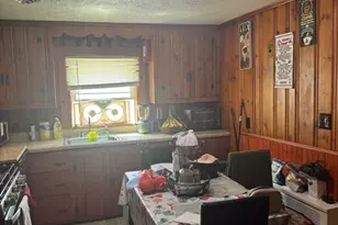95 Augustine St, Brockton, MA 02301 - Photo 7