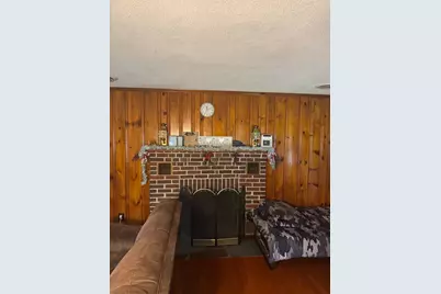 95 Augustine St, Brockton, MA 02301 - Photo 15