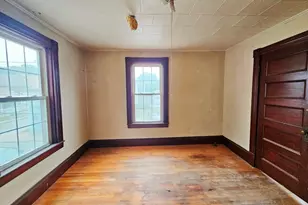 8-10 Aspen St, Ware, MA 01082 - Photo 15