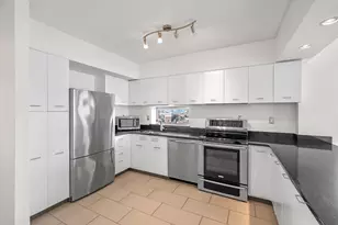 330 Beacon St, Boston, MA 02116 - Photo 5