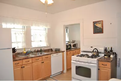 7 Newberne #--, Somerville, MA 02144 - Photo 3