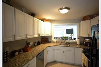 12 Hawthorne Vlg #C, Franklin, MA 02038 - Photo 3