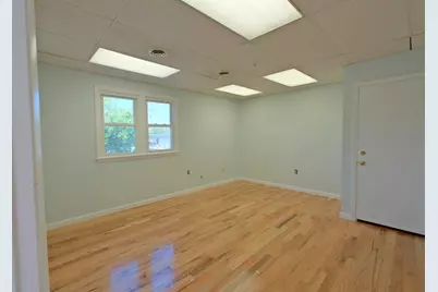 1 Chestnut Sq #A4, Sharon, MA 02067 - Photo 19