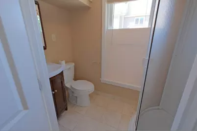 5 Chestnut Sq #C1, Sharon, MA 02067 - Photo 13