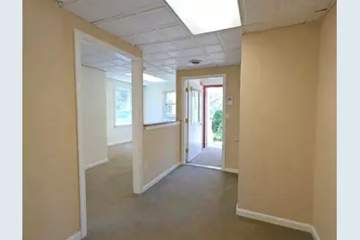 5 Chestnut Sq #C1, Sharon, MA 02067 - Photo 5