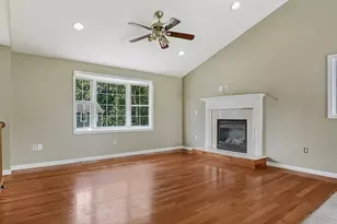 83 Waterman Ave, East Longmeadow, MA 01028 - Photo 7