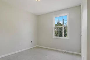 83 Waterman Ave, East Longmeadow, MA 01028 - Photo 19