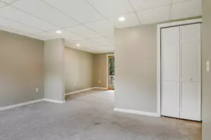 83 Waterman Ave, East Longmeadow, MA 01028 - Photo 23