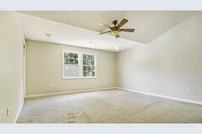 83 Waterman Ave, East Longmeadow, MA 01028 - Photo 17