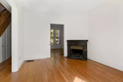 33 Brewster #33, Cambridge, MA 02138 - Photo 7