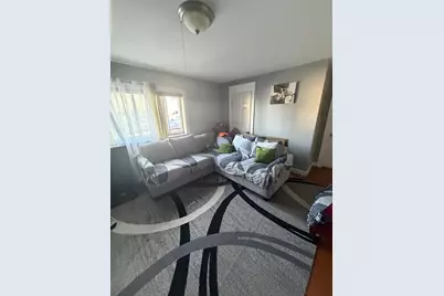 5 Cliff St #1, Beverly, MA 01915 - Photo 3