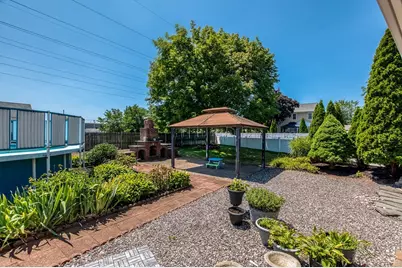 21 Cardosi Court, Pawtucket, RI 02861 - Photo 35