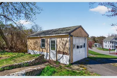 40 Moran St, Gardner, MA 01440 - Photo 23