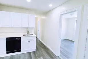 378 Chelsea St, Boston, MA 02128 - Photo 3