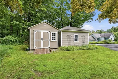 25 Garfield St, Greenfield, MA 01301 - Photo 39