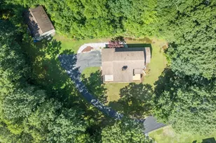 35 Old Stagecoach Dr, Monson, MA 01057 - Photo 11