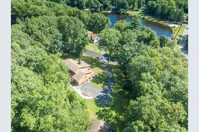 35 Old Stagecoach Dr, Monson, MA 01057 - Photo 7